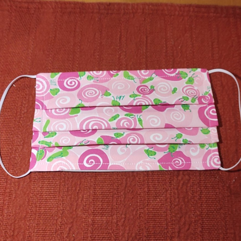 Lilly Pulitzer Print Rolls Royce Pink Snail Mask